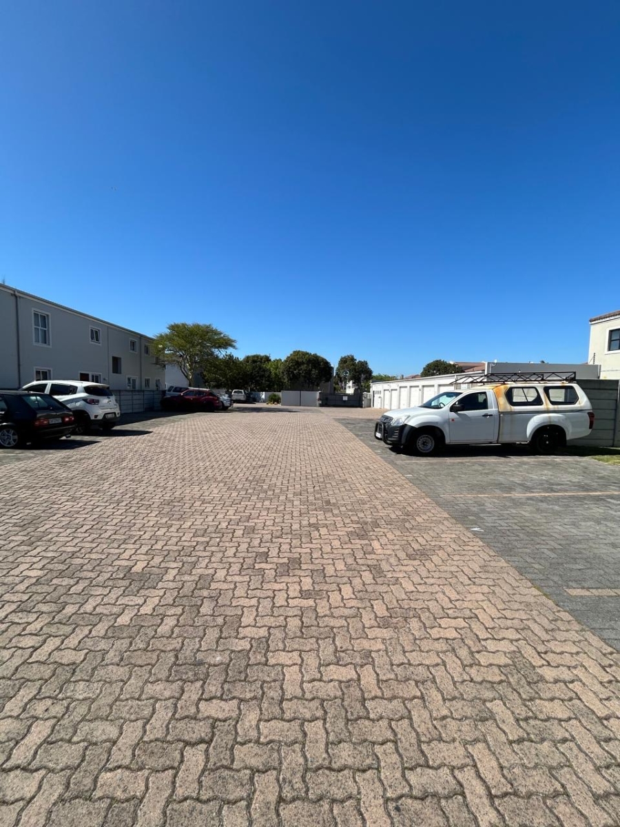 2 Bedroom Property for Sale in Parklands Western Cape